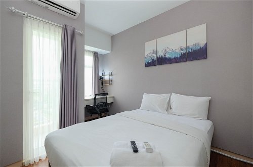 Photo 1 - Fancy And Nice Studio Apartment At Springlake Summarecon Bekasi