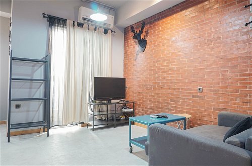 Photo 18 - Luxurious 1BR Apartment at Belmont Residence