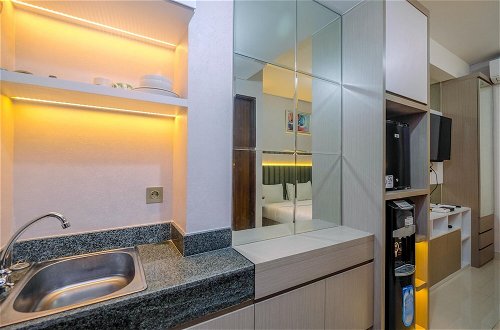 Photo 5 - Nice and Comfy Studio Apartment at Transpark Cibubur