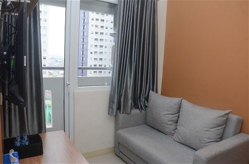 Photo 19 - Cozy 2BR Apartment at Green Pramuka City near Mall