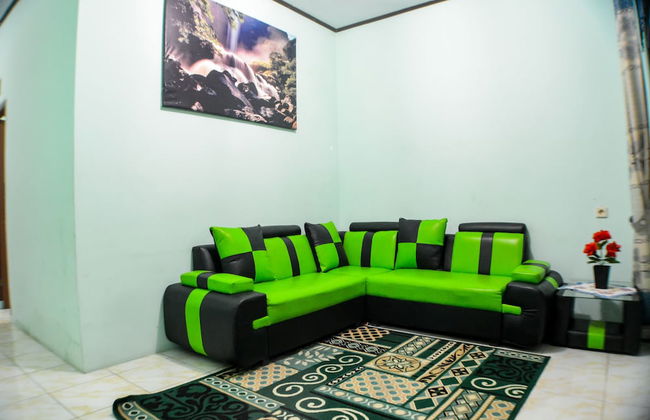 Homestay Sembiring Puncak - Foto 11