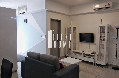 Photo 6 - The Hyve by Flexihome