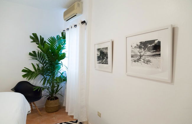 Renovated Apt.Walk to Marley Museum - Photo 6