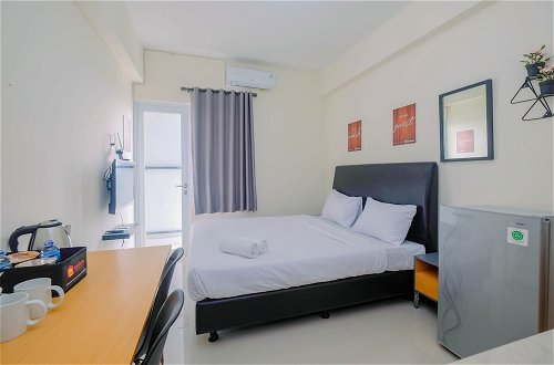 Photo 1 - Minimalist Studio Apartment at Bogorienze Resort By Travelio