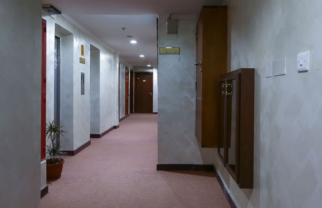 La Villa Suites Hotel - Photo 21