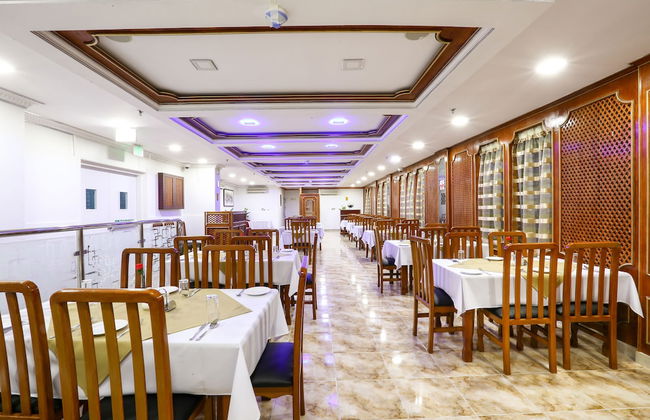 La Villa Suites Hotel - Photo 25