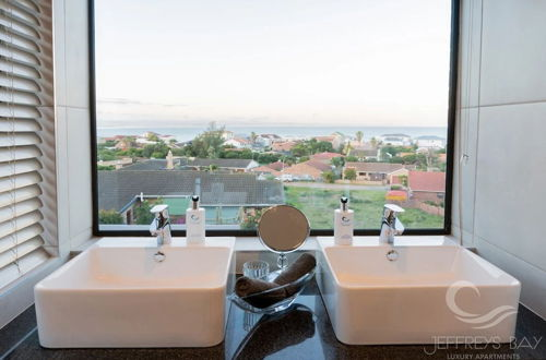Foto 31 - Jeffreys Bay Luxury Apartments