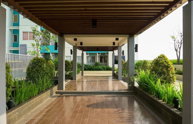 Minimalist And Cozy 2Br Apartment At The Nest Near Puri By Travelio - Foto 23