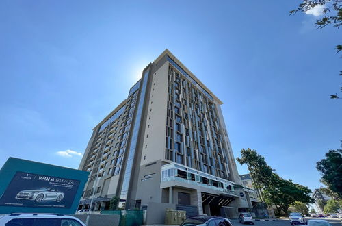 Photo 1 - Sandton Smart Apartment Eleven