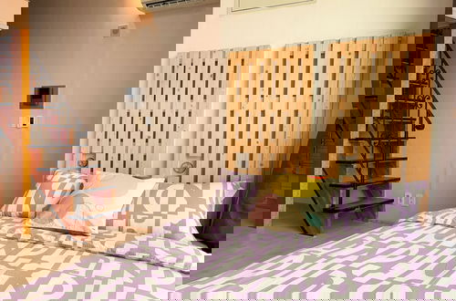 Photo 12 - Travel House
