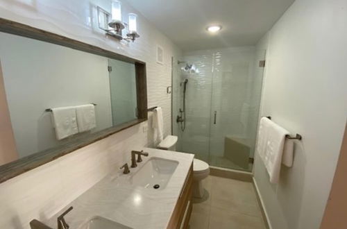 Photo 20 - Newly Remodeled Townhouse w Private Pool Sc40