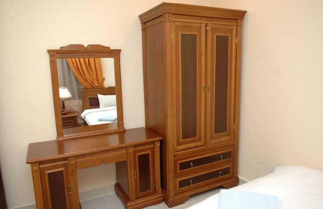 Arinza Tower Quality Apartments - Photo 17