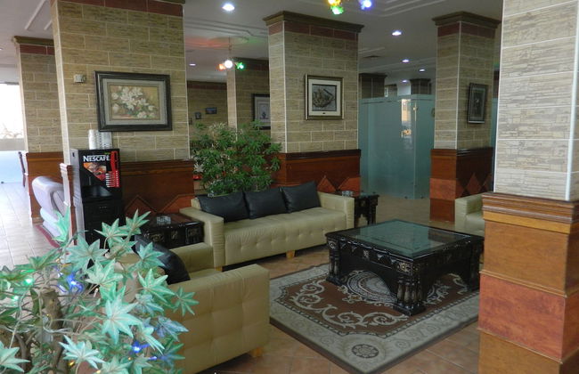 Arinza Tower Quality Apartments - Photo 6