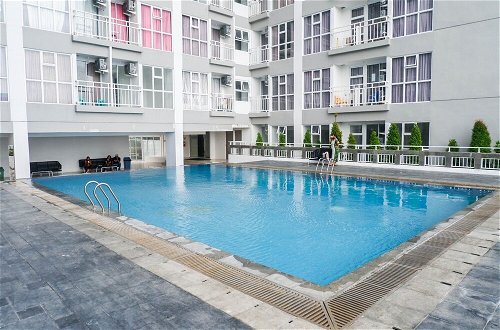 Foto 14 - Modern Cozy Studio Apartment at Taman Melati
