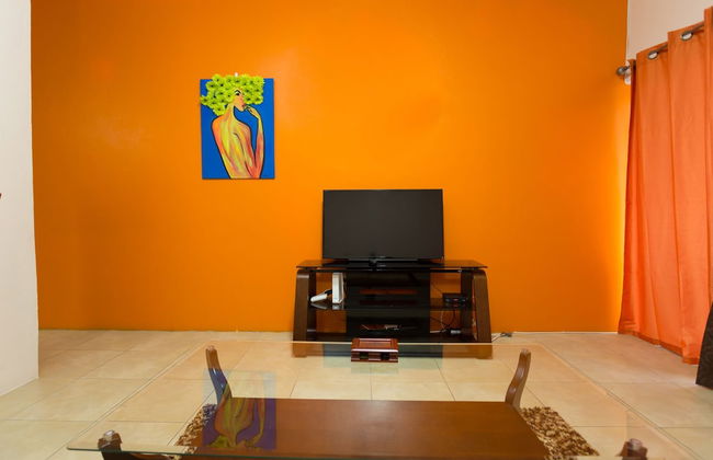 The Embassy Luxury Apt Crystal Towers II - Photo 13