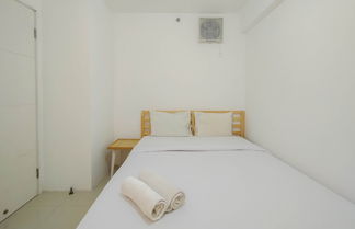 Foto 1 - Cozy Living And Simply 2Br At Bassura City Apartment