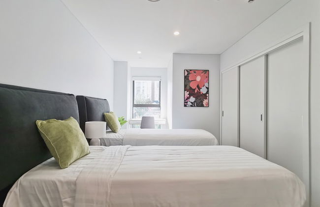 Brand New Lux 2 Bedroom Apartment - Foto 2