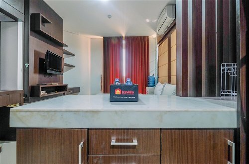Photo 11 - Best Deal Studio Apartment At Mangga Dua Residence