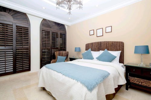 Photo 5 - Beautiful 7 Bedrooms Villa A10