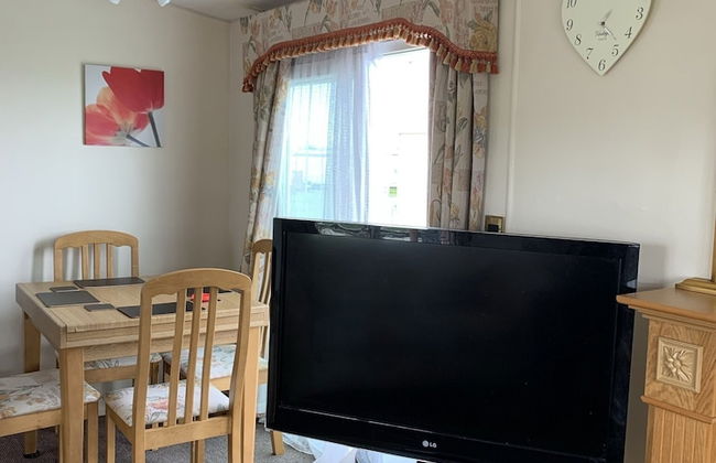Remarkable 2-bed Caravan in Ingoldmells - Foto 13