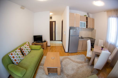 Photo 8 - Burcak Apartment