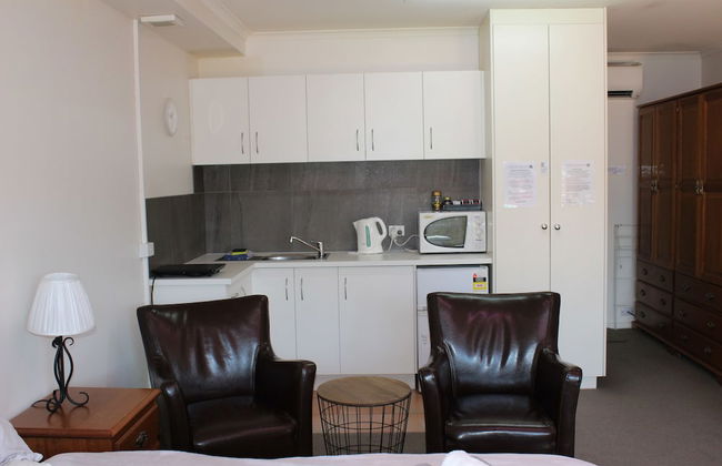 Box Hill Studios at Canterbury Gardens - Photo 7