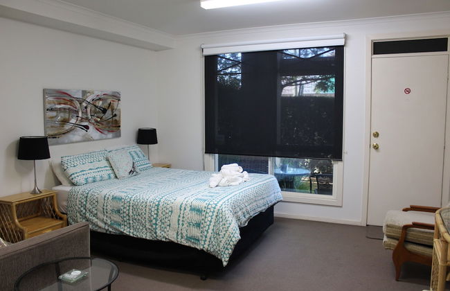 Box Hill Studios at Canterbury Gardens - Photo 2