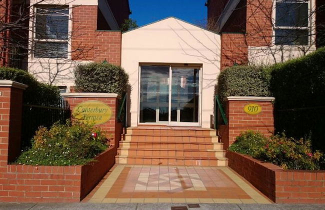 Box Hill Studios at Canterbury Gardens - Photo 1