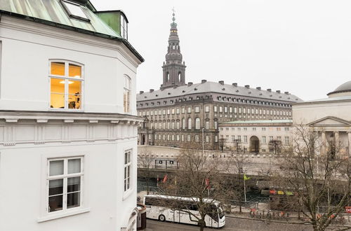 Photo 7 - Newly Renovated City Center Next Parliament