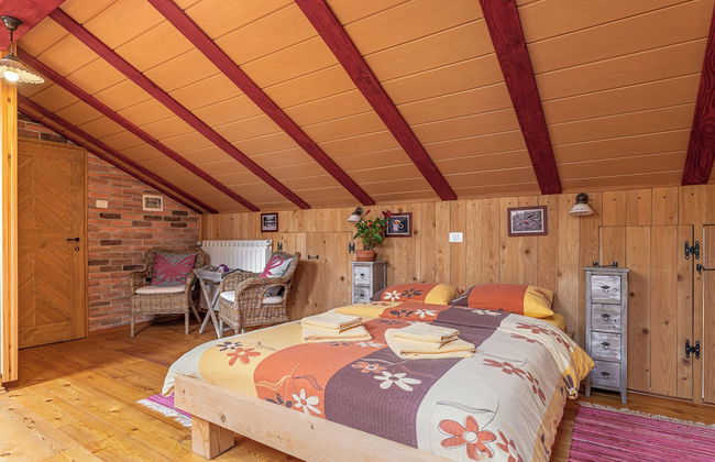 House Na Meji With Sauna - Photo 3