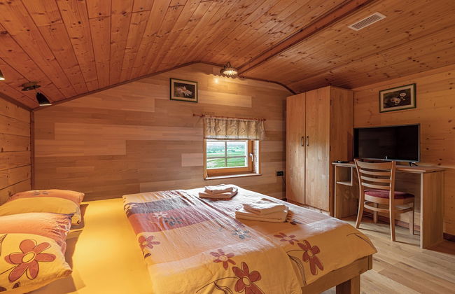 House Na Meji With Sauna - Photo 4