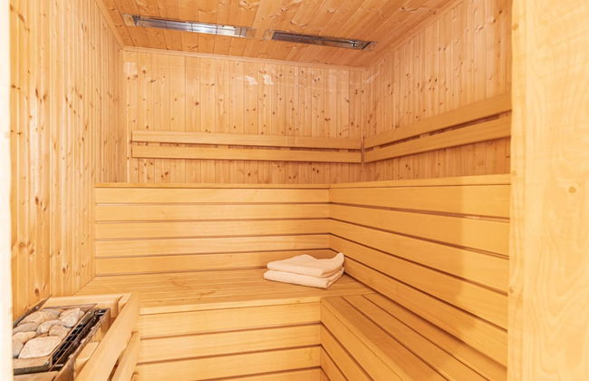 House Na Meji With Sauna - Photo 13