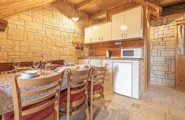 House Na Meji With Sauna - Photo 8