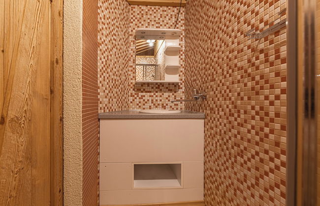 House Na Meji With Sauna - Photo 12