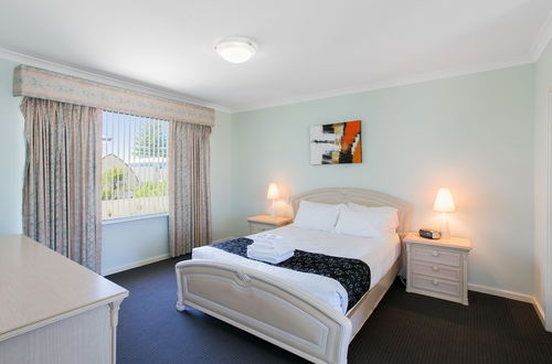 Photo 6 - Seahaven Villas by Rockingham Apartments