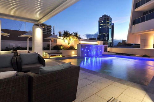 Photo 1 - Orchid Residences - HR Surfers Paradise