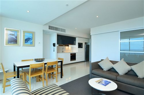 Photo 4 - Orchid Residences - HR Surfers Paradise