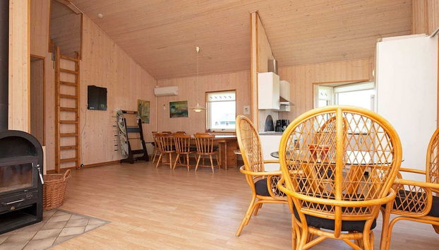 12 Person Holiday Home in Harboore - Foto 4
