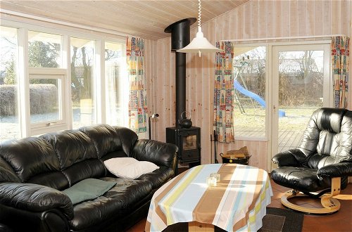 Photo 9 - 8 Person Holiday Home in Nordborg