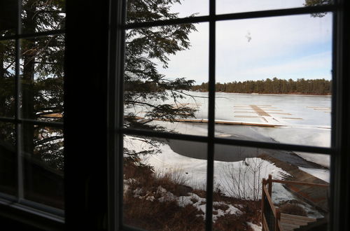 Photo 15 - Lakefront Cottage Amazing View