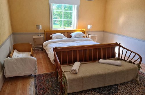 Foto 3 - Charming 6 Bedroom House & Horse Farm - Sleeps 12