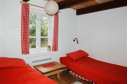 Photo 3 - 5 Person Holiday Home in Blavand