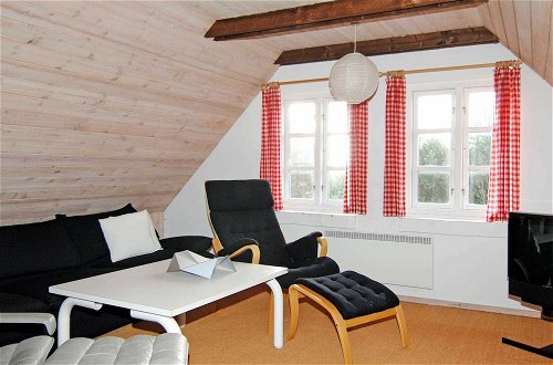 Photo 7 - 5 Person Holiday Home in Blavand