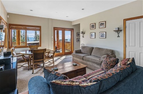 Photo 14 - Coyote Creek - Large Ski In/Ski Out Chalet with Amazing Views & Private Hot Tub