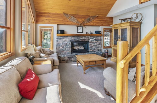 Photo 16 - Coyote Creek - Large Ski In/Ski Out Chalet with Amazing Views & Private Hot Tub