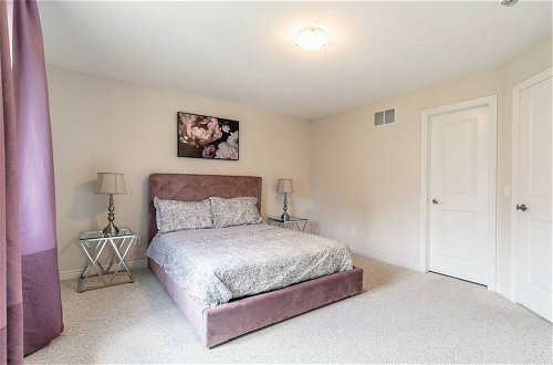 Photo 61 - 3BR 2 5BA Townhome 1 min to the Beach BBQ Parking