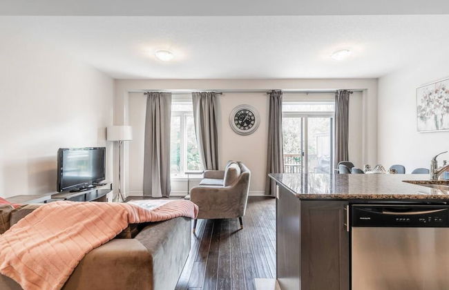 3BR 2 5BA Townhome 1 min to the Beach BBQ Parking - Foto 25