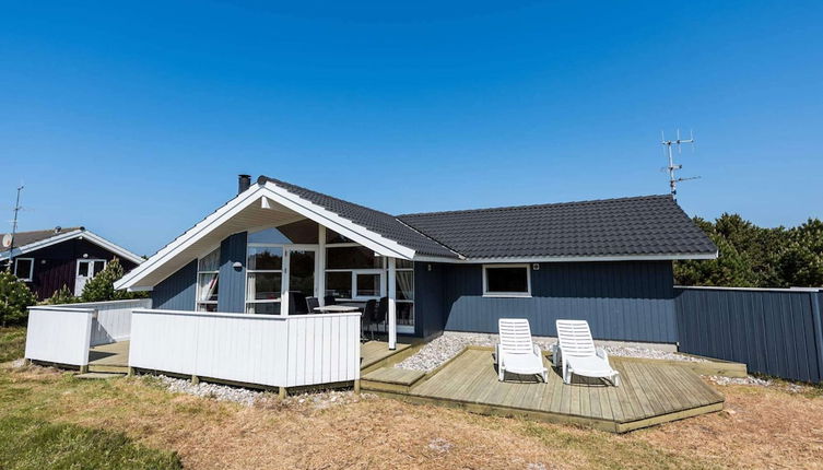 Photo 1 - 6 Person Holiday Home in Hvide Sande