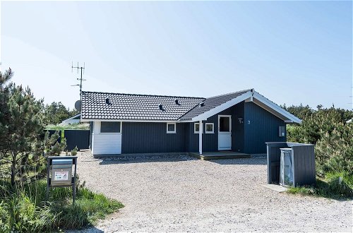 Photo 11 - 6 Person Holiday Home in Hvide Sande