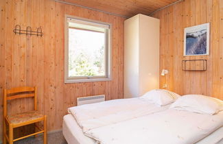 Photo 3 - 6 Person Holiday Home in Blavand